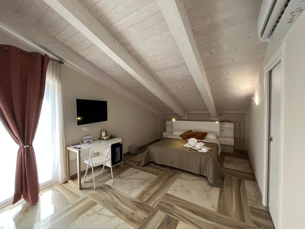 아그로폴리 A La Puesta Del Sol B&B 외부 사진