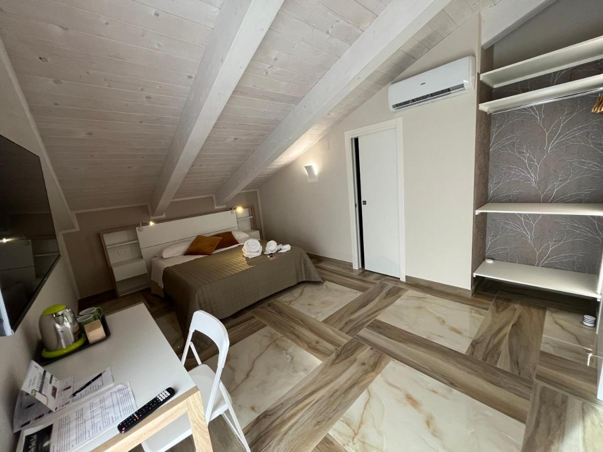 아그로폴리 A La Puesta Del Sol B&B 외부 사진