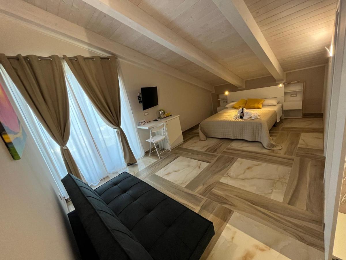 아그로폴리 A La Puesta Del Sol B&B 외부 사진